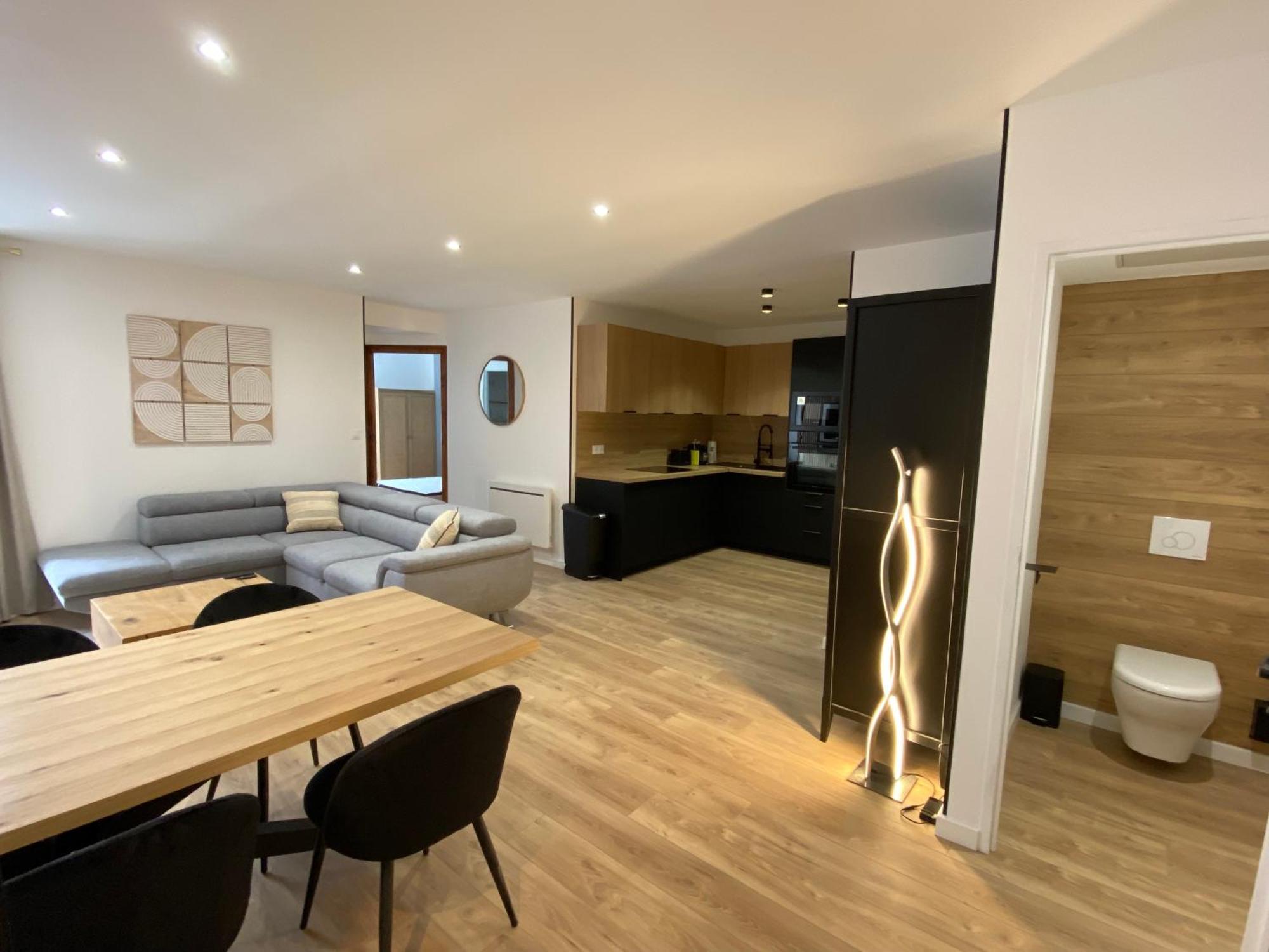 Madonna Elegance, Proche Sanctuaire, 95M2 Daire Lourdes Dış mekan fotoğraf